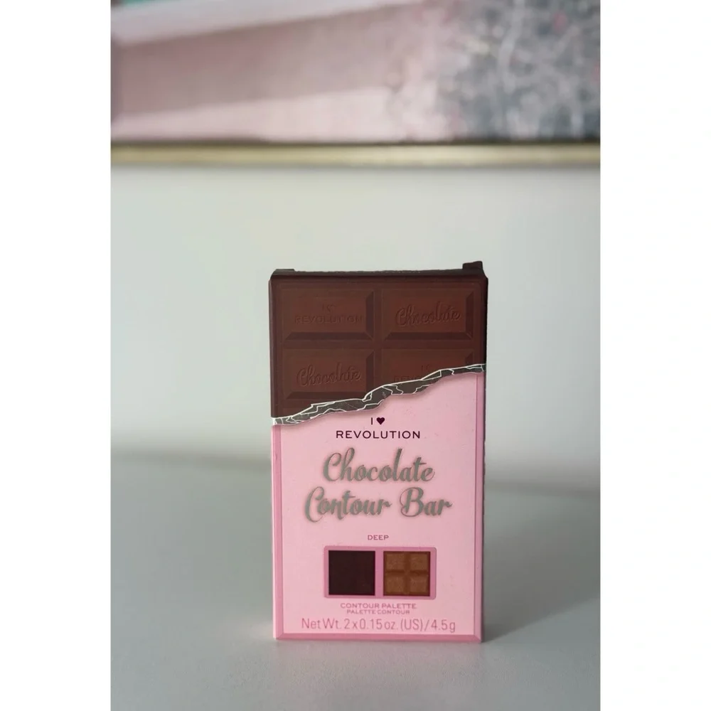 I Heart Revolution Chocolate Bar Contour Powder & Shimmer Highlighter Palette